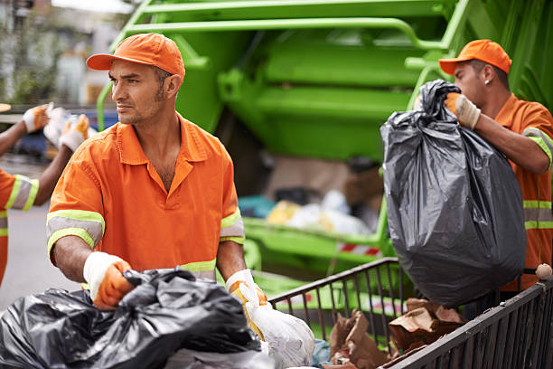 Best Construction Debris Removal  in Oquawka, IL